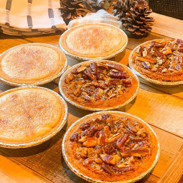 Freshly baked maple pecan and snickerdoodle cheesecake pies.